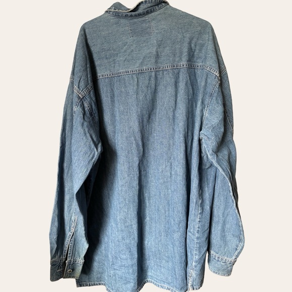 Levi’s Silvertab XL Denim Oversized Button down Shirt Size XL - Picture 2 of 15